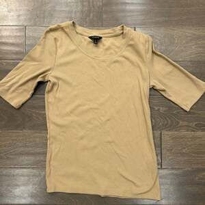 Banana Republic Short-Sleeve V-Neck Top